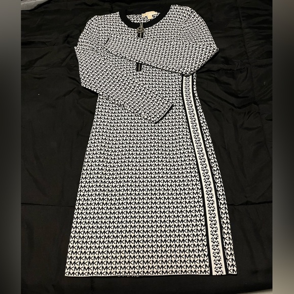 Michael Kors Dresses & Skirts - Michael Kors Monochrome MK Logo Dress
